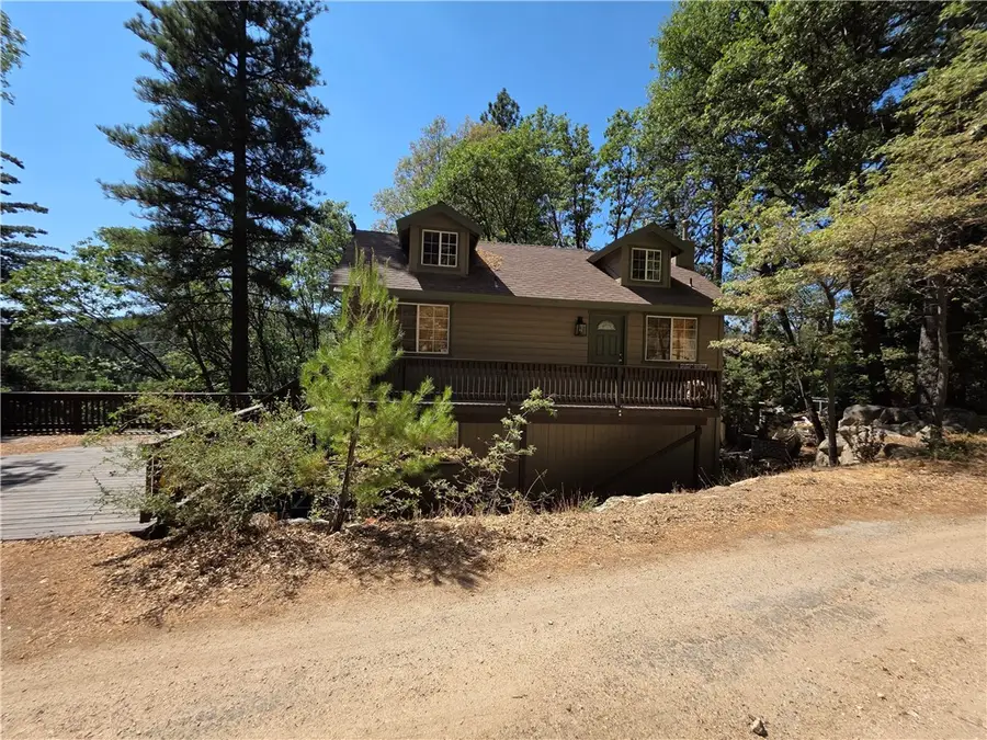 26478 Thunderbird Drive, Lake Arrowhead, CA 92391 - Image #3