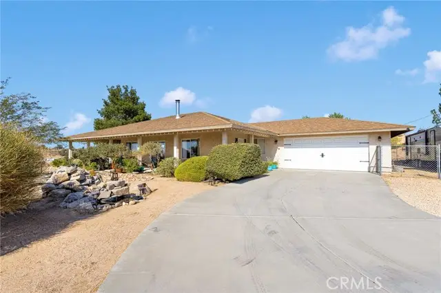 20762 Ocotillo Way, Apple Valley, CA 92308 - Image #2