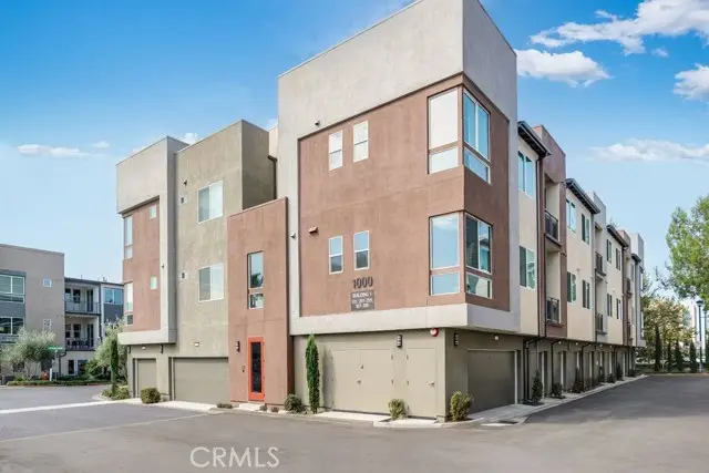 980 N Tangent Privado #303, Ontario, CA 91764 - Image #1