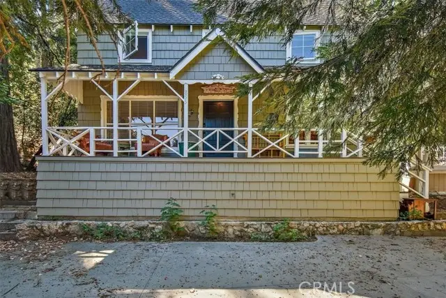 855 Lake Drive, Lake Arrowhead, CA 92352 - Image #1
