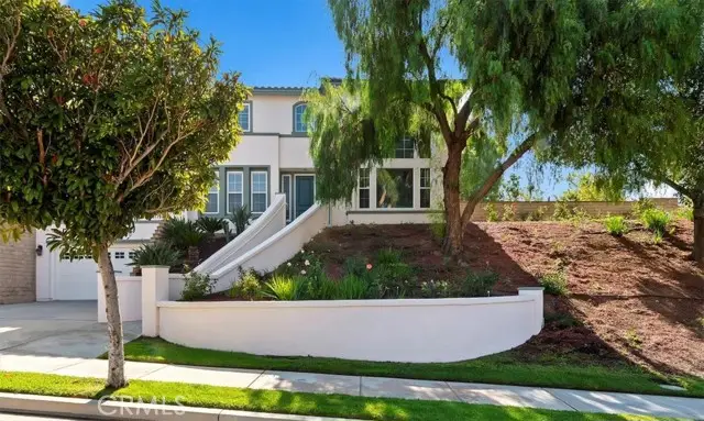 975 Manor Way, Corona, CA 92882 - Image #2