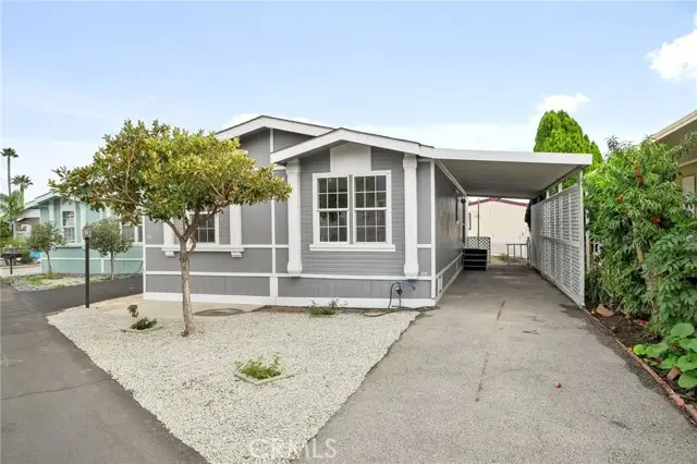 32900 Riverside Drive #40, Lake Elsinore, CA 92530 - Image #3