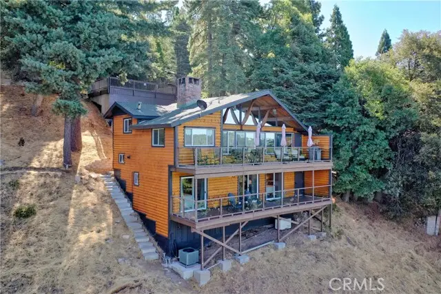816 Chamois Drive, Crestline, CA 92325 - Image #3