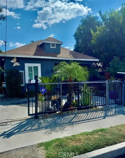 1181 W Victoria St, San Bernardino, CA 92411 - Image #2