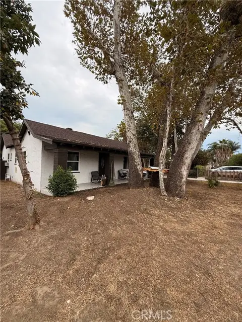 6937 Barton St, San Bernardino, CA 92404 - Image #2