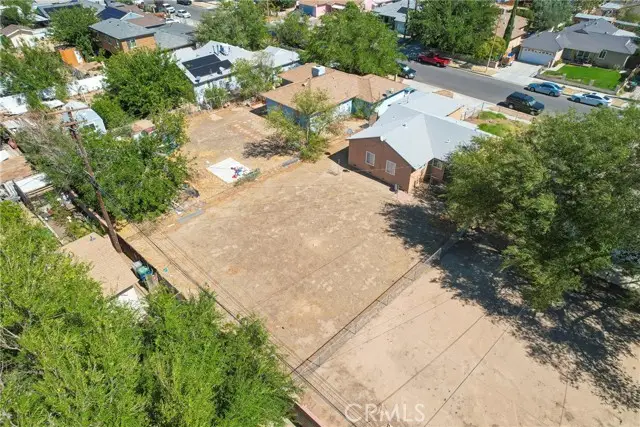 38633 Glenbush Avenue, Palmdale, CA 93550 - Image #2