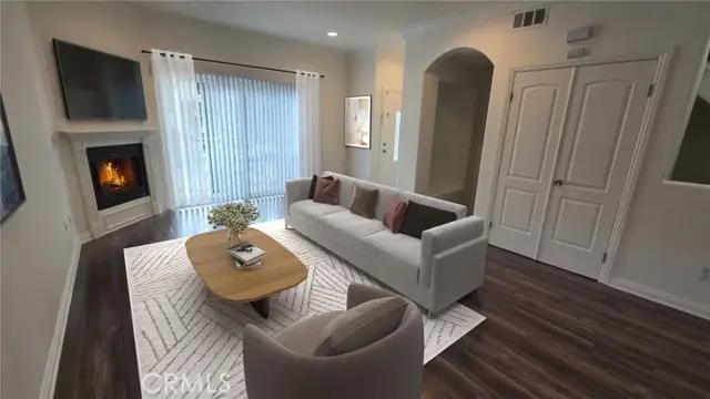 13629 Wyandotte, Van Nuys, CA 91405 - Image #3