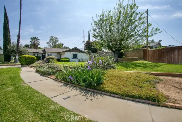 11947 Vivienda Court, Grand Terrace, CA 92313 - Image #2