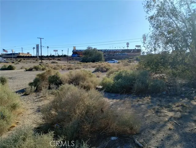 1613 Riverside Drive, Barstow, CA 92311 - Image #3