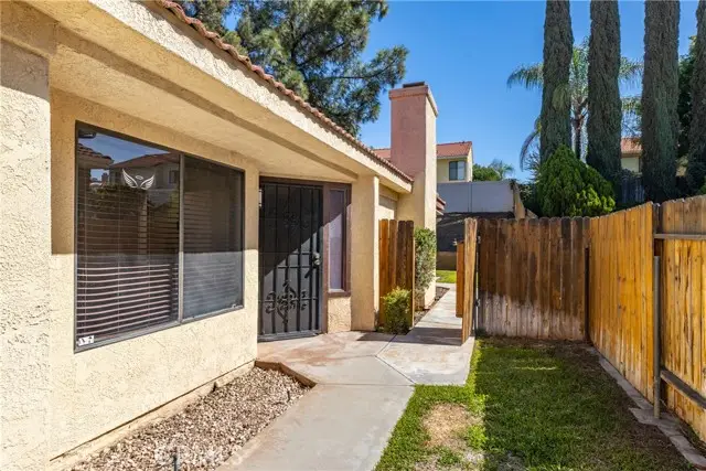 10695 Jasper Avenue, Redlands, CA 92374 - Image #3