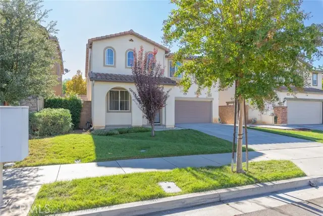 34267 Chaparossa Drive, Lake Elsinore, CA 92532 - Image #2