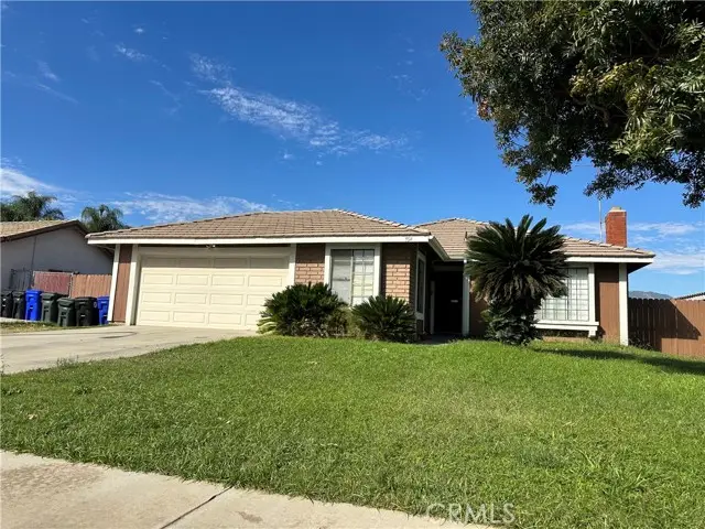 554 W Mariposa, Rialto, CA 92376 - Image #2