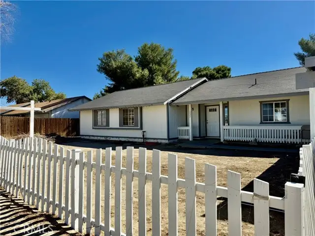 16622 Mossdale, Lancaster, CA 93535 - Image #2