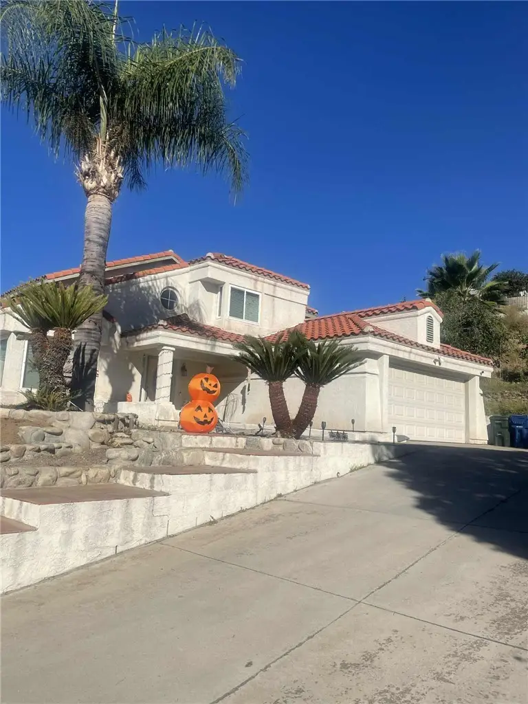 28784 Canyon Oak, Highland, CA 92346 - Image #1