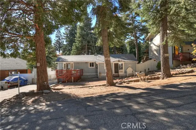 31435 Oakleaf, Running Springs, CA 92382 - Image #1