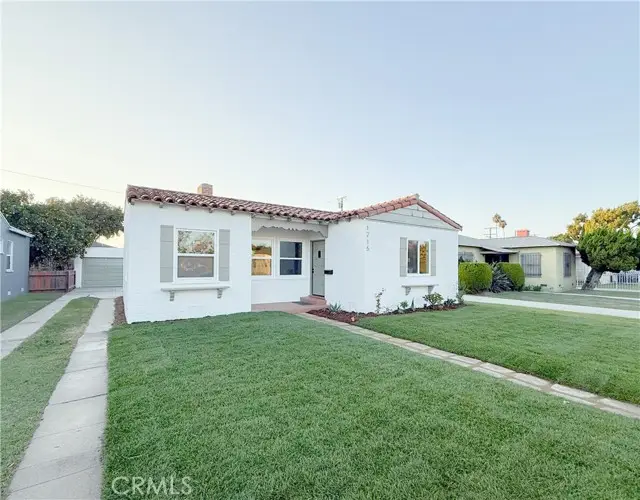 1215 N Chester Avenue, Compton, CA 90221 - Image #2
