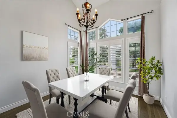 901 Clearwood Avenue, Riverside, CA 92506