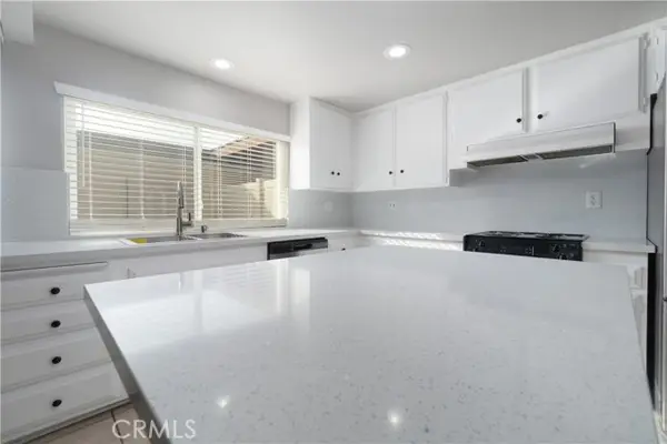 4192 Larwin, Cypress, CA 90630