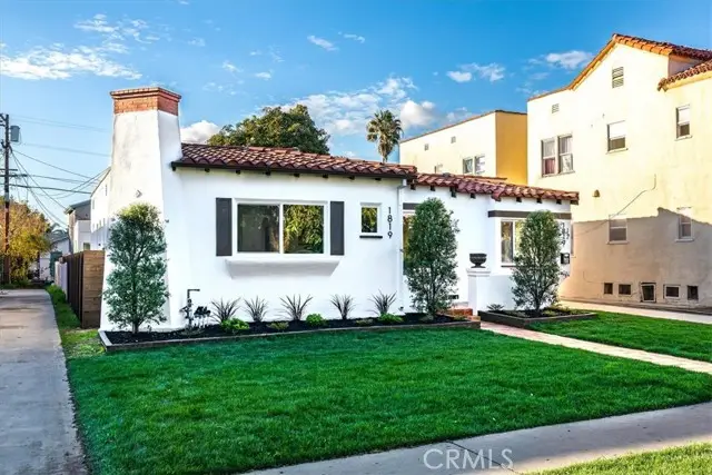 1819 Hauser Boulevard, Los Angeles, CA 90019 - Image #2