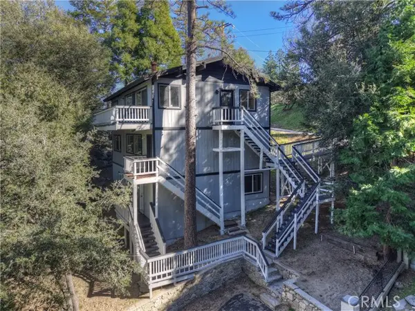 129 Zermat Unit 1 & 2, Crestline, CA 92325