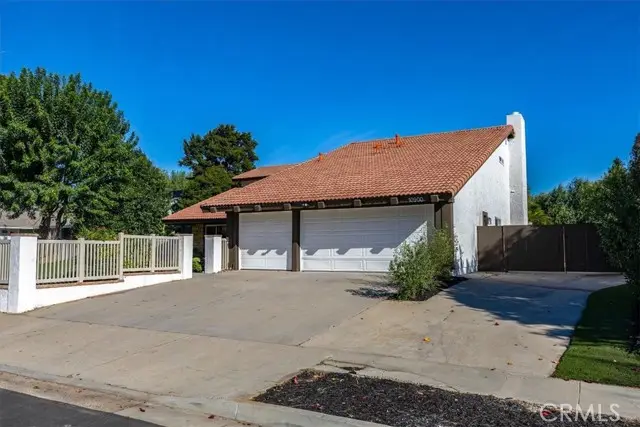 10900 Remmet Avenue, Chatsworth, CA 91311 - #3
