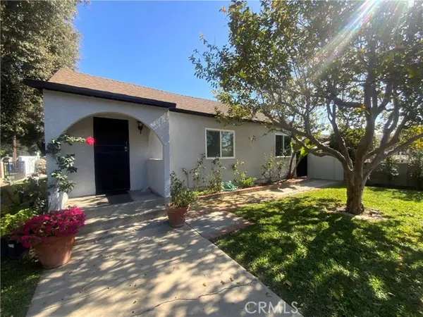 2101 S Hickory, Santa Ana, CA 92707