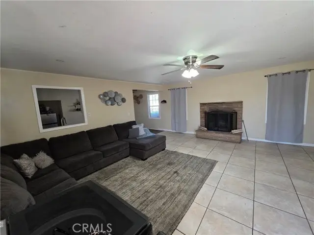 338 S Gilbert, Hemet, CA 92543 - #2