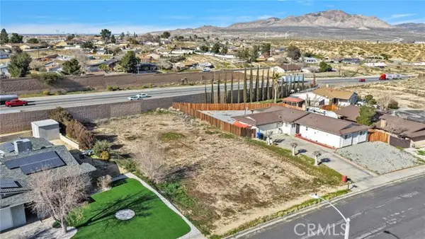 15860 La Paz, Victorville, CA 92395