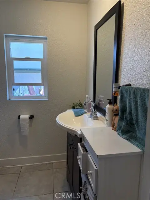 1272 W 8th St, San Bernardino, CA 92411 - #3