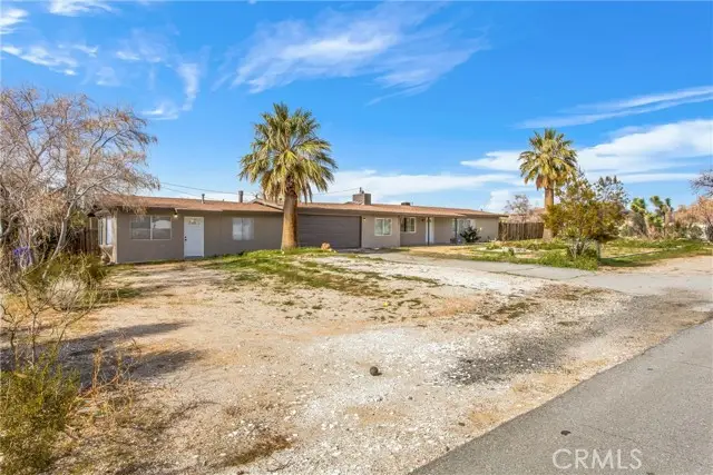 15944 Wintun Road, Apple Valley, CA 92307 - #3