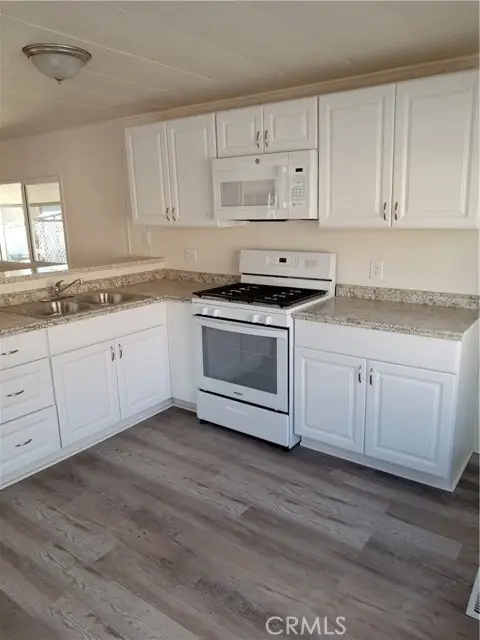 1600 S San Jacinto Avenue #113, San Jacinto, CA 92583 - #3