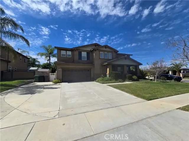 3250 Quartz Circle, Corona, CA 92882 - #1
