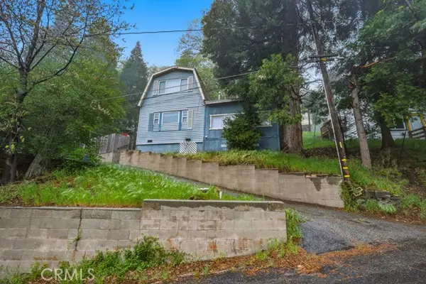 482 Zuger Court, Crestline, CA 92325