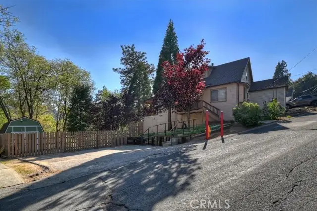 23723 Hillside, Crestline, CA 92325 - #1