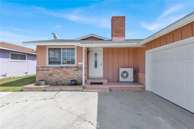 7117 Lugo, Paramount, CA 90723 - #2