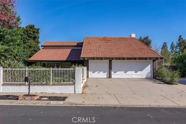 10900 Remmet Avenue, Chatsworth (los Angeles), CA 91311