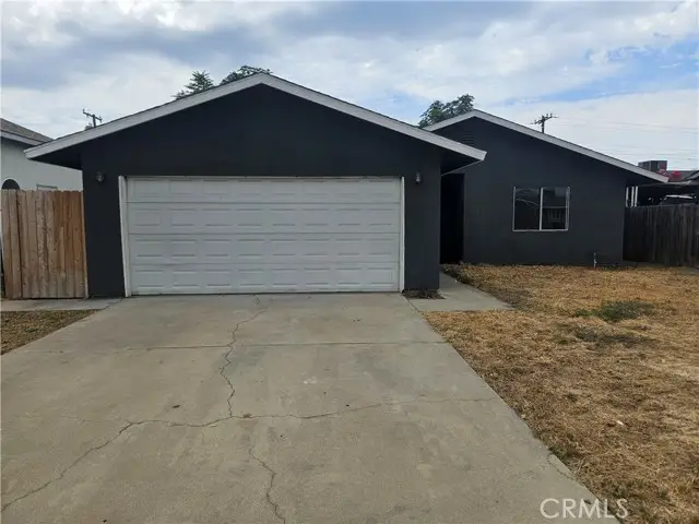 629 R Street, Tulare, CA 93274 - Image #1