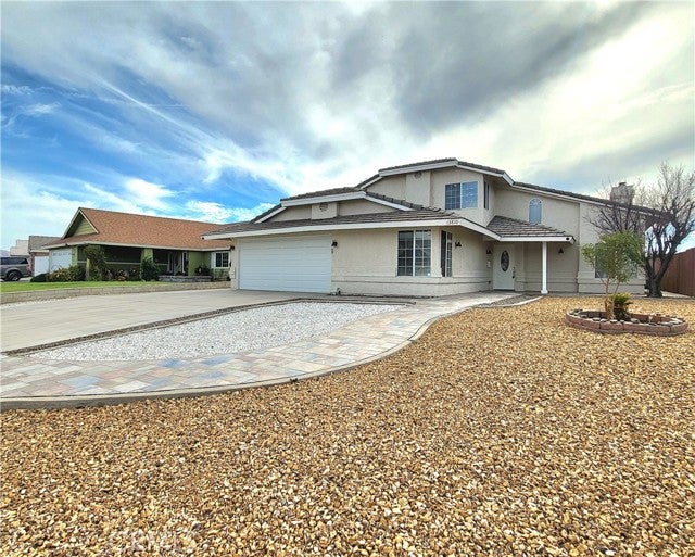 13810 Driftwood Drive, Victorville, CA 92395 BHGRE