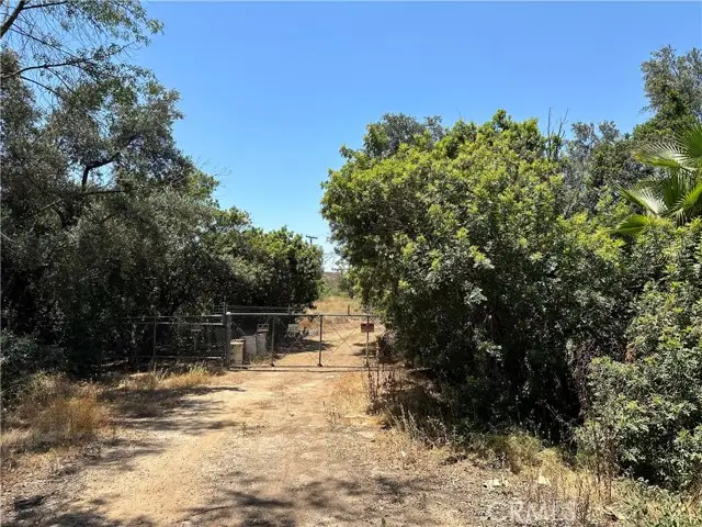 1350 Firethorn Avenue, Riverside, CA 92504 - Image #3