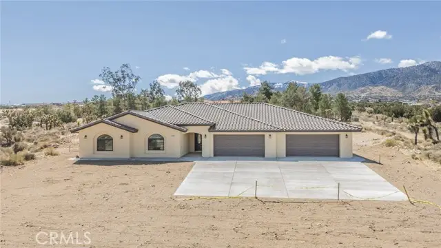 1483 Smoke Tree Road, Pinon Hills, CA 92372 - Image #1