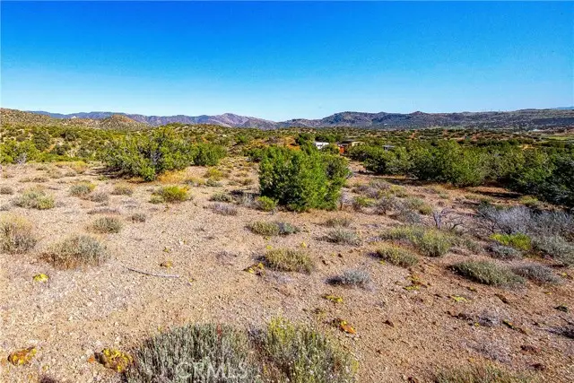 26000 Arabian Place, Tehachapi, CA 93561 - Image #2