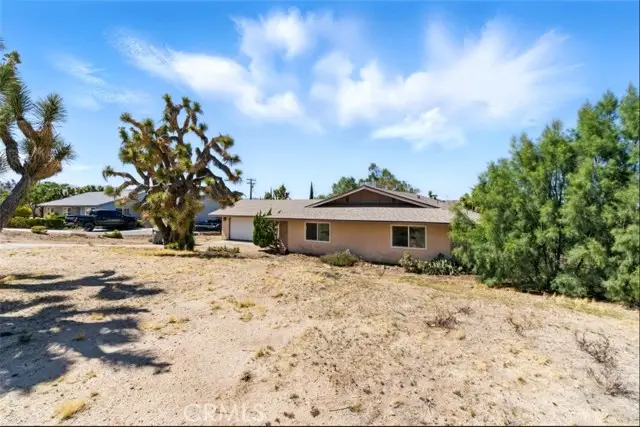 56620 Hidden Gold Drive, Yucca Valley, CA 92284 - Image #2