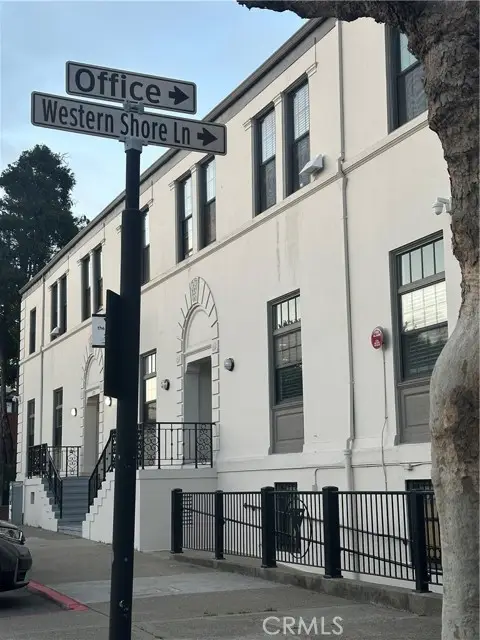 75 Western Shore Lane #1, San Francisco, CA 94115 - Image #2