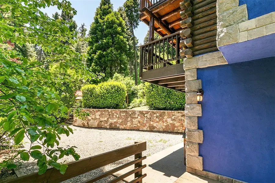 760 Kuffel Canyon Road, Lake Arrowhead, CA 92385 - Image #2