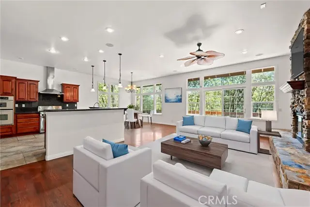 765 Del Norte Lane, Lake Arrowhead, CA 92352 - Image #3