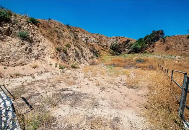 3597 Shaw Ranch Road, Pasadena, CA 91107 - Image #2