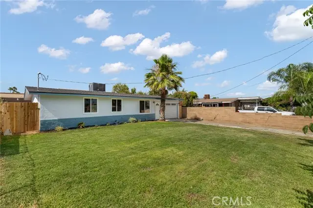 530 E 3rd Street, Rialto, CA 92376 - Image #2