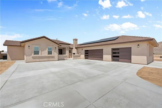 39581 Mountain View Road, Yermo, CA 92398 - Image #2