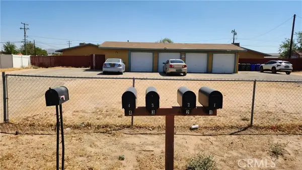 10655 Cochiti Road, Apple Valley, CA 92308