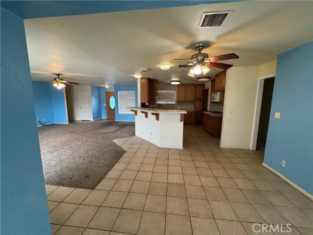 6895 Coyote Rd, Phelan, CA 92371 - Image #3